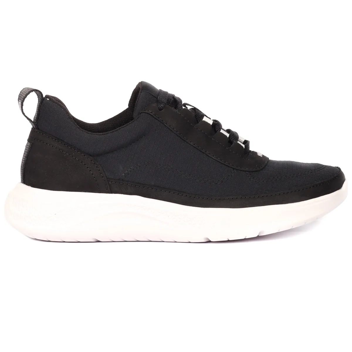 Elevate Women’s Lace-Up Shoes for Optimal Comfort and Style