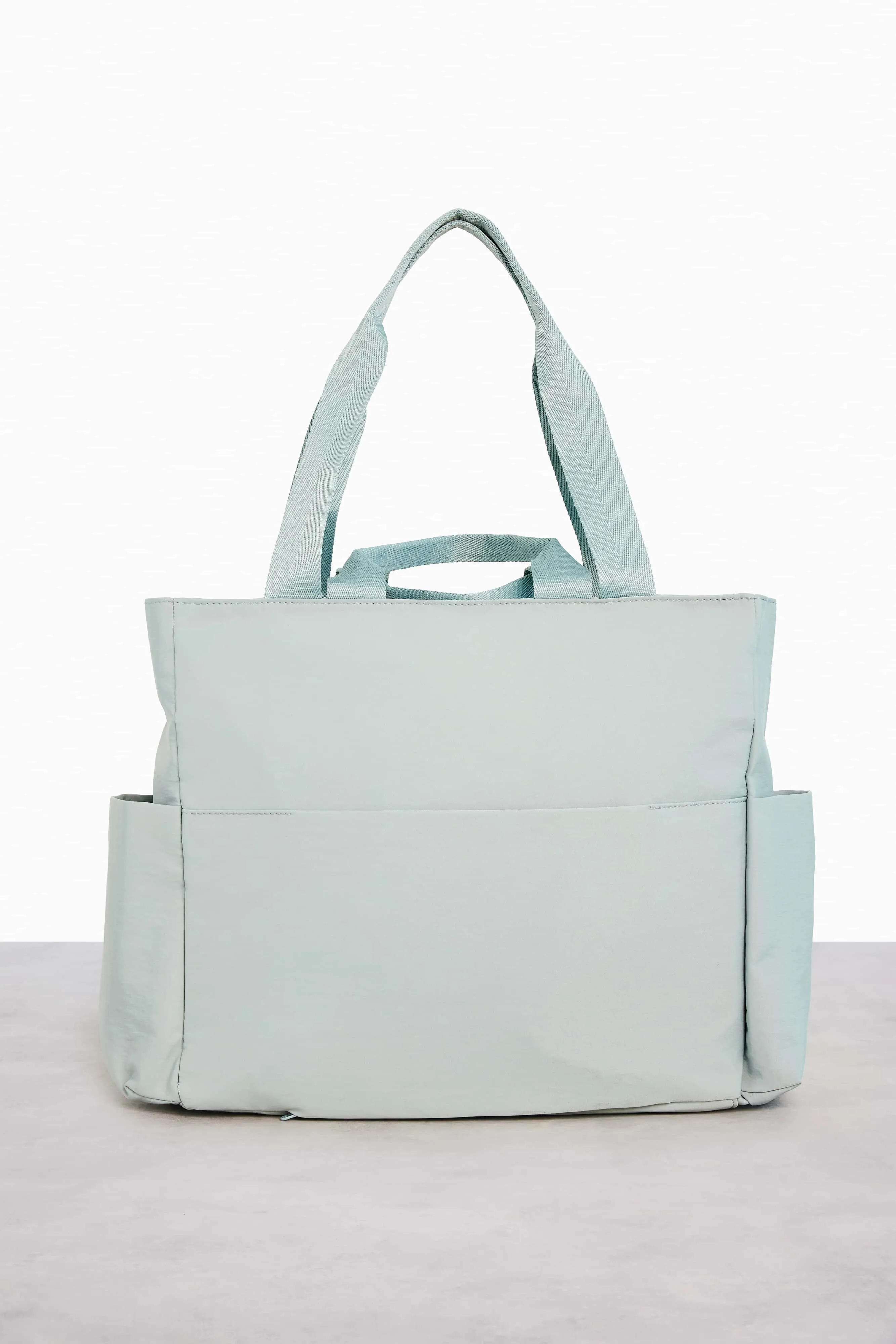 The Sport Carryall in Slate